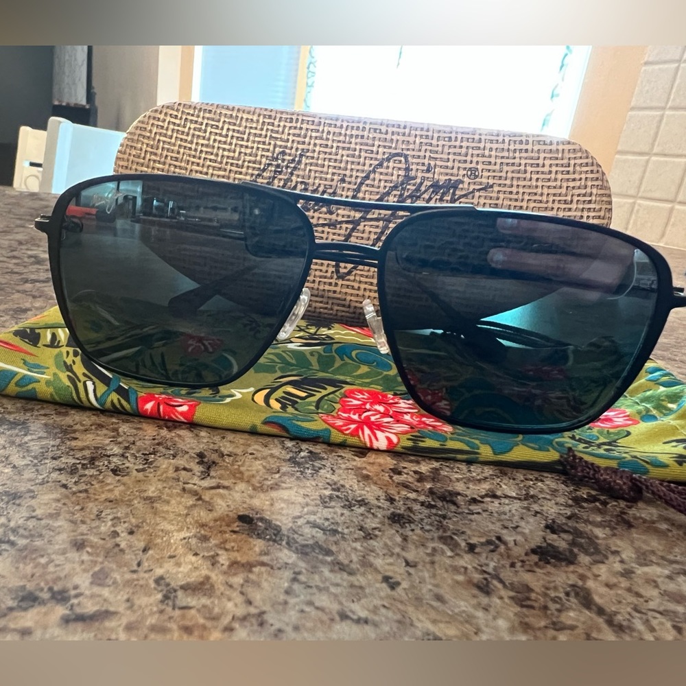 Maui Jim “Beaches” Polarized Aviator Sunglasses